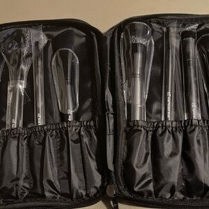 Black Makeup Brush Set
